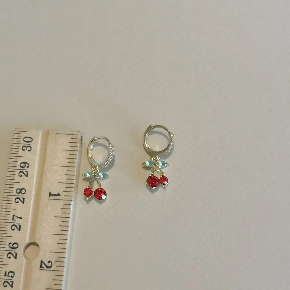 Cherry hoop Earrings S881